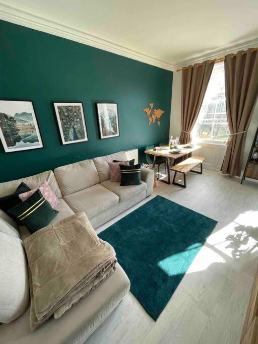 One Bedroom Flat In The Heart Of Islington 런던 외부 사진