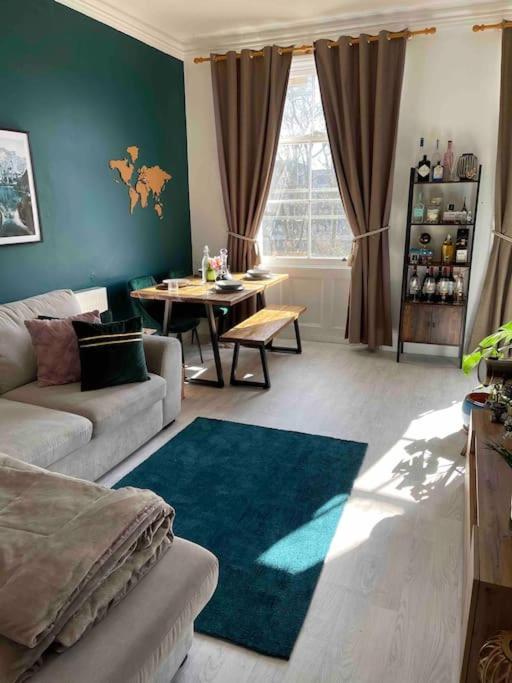 One Bedroom Flat In The Heart Of Islington 런던 외부 사진